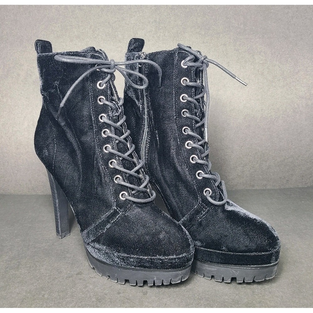 Aldo Velvet Platform Combat Heels Womens 8.5 Black Lace Up Ankle Boots